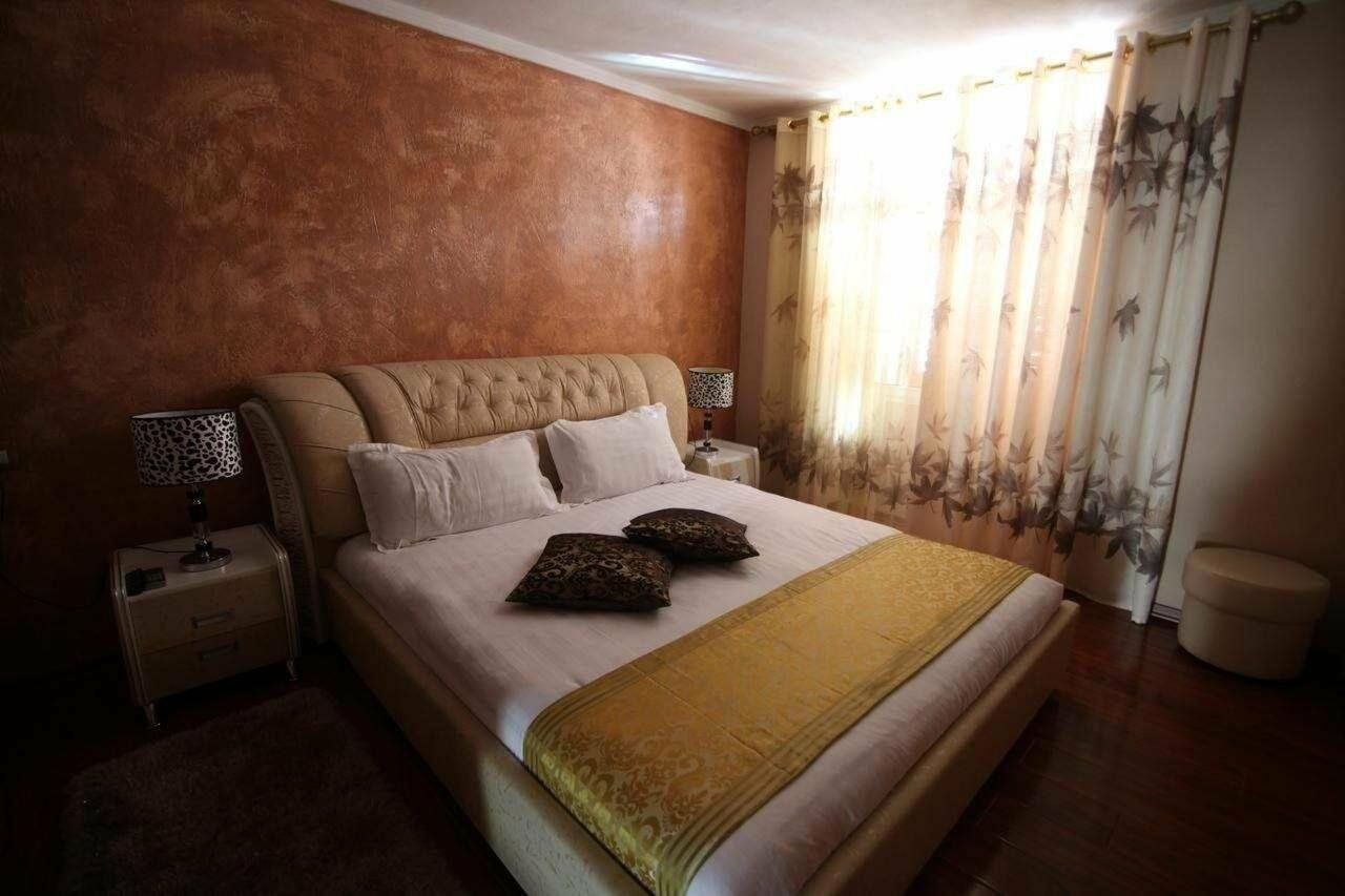 Hotel Carmen Shkodër Extérieur photo